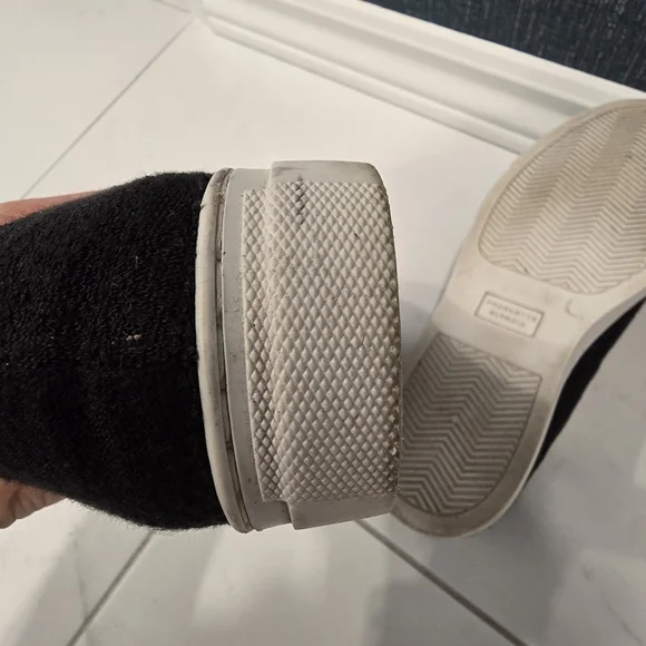 CHARLOTTE OLYMPIA Alex Pearl Embellished Sneakers In Black Size 40 - Picture 9 of 16